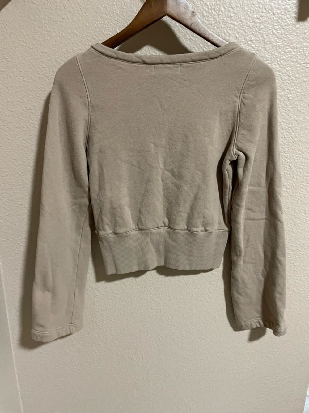 Nation LTD Darlene Cotton  Envelope Mushroom Long-Sleeve Cropped Sweatshirt XS - Picture 4 of 7